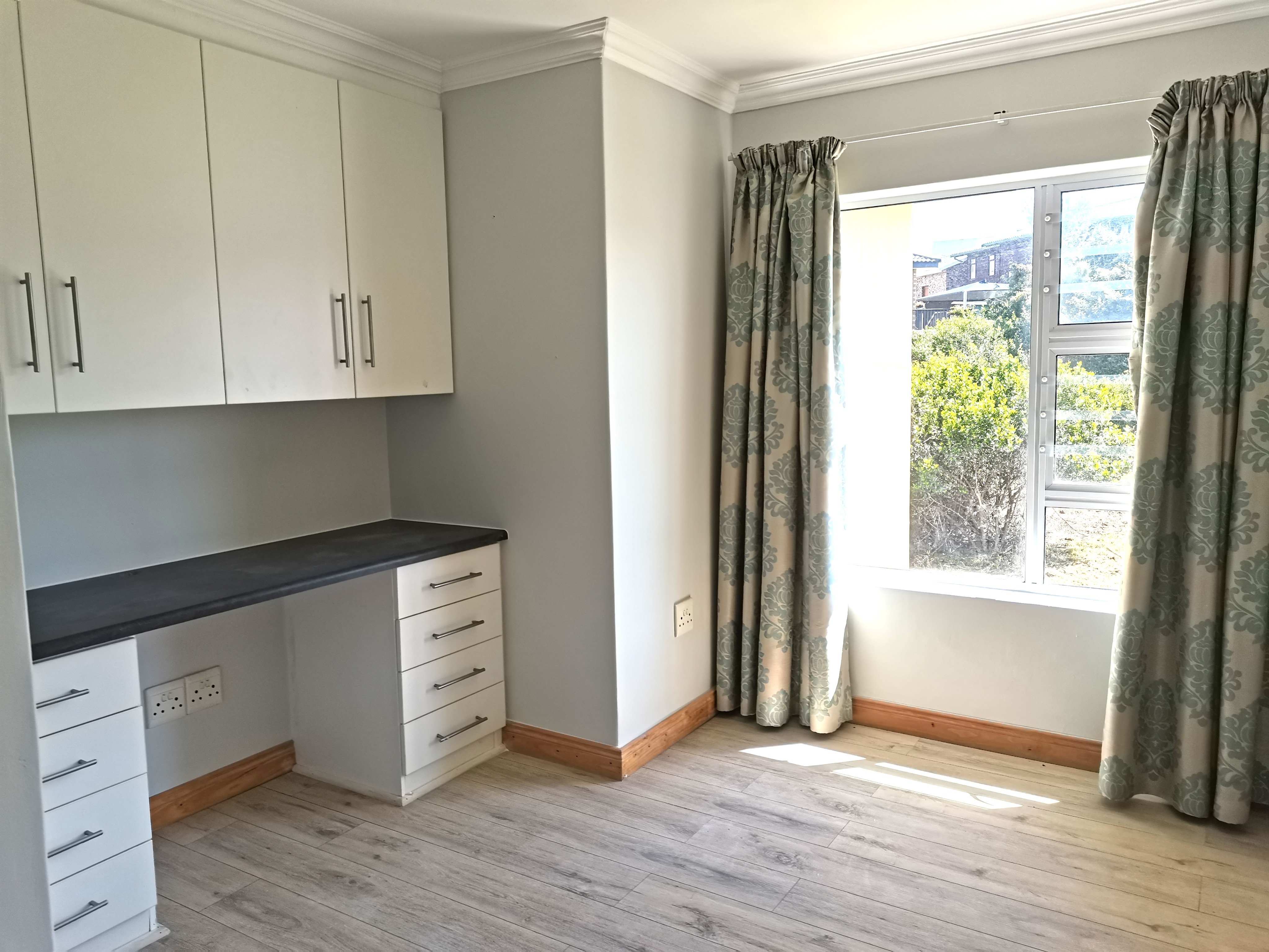 3 Bedroom Property for Sale in Dana Bay Western Cape